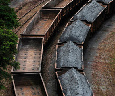 UBS hits Vale with sell rating as iron prices fall