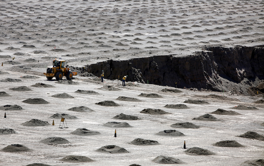 At least three Chilean copper mines halted due to heavy rain