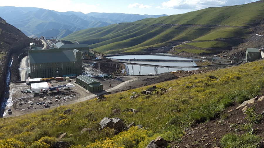 Firestone Diamonds halts Liqhobong mine expansion plans, limits H1 losses