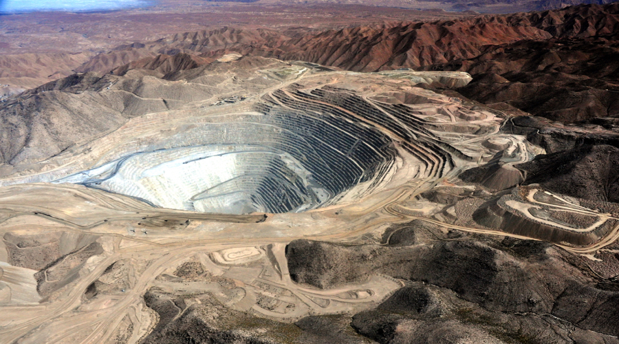 Peru’s gold, copper exports down