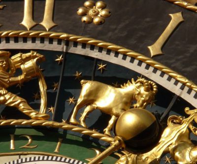 Timing gold stock trades