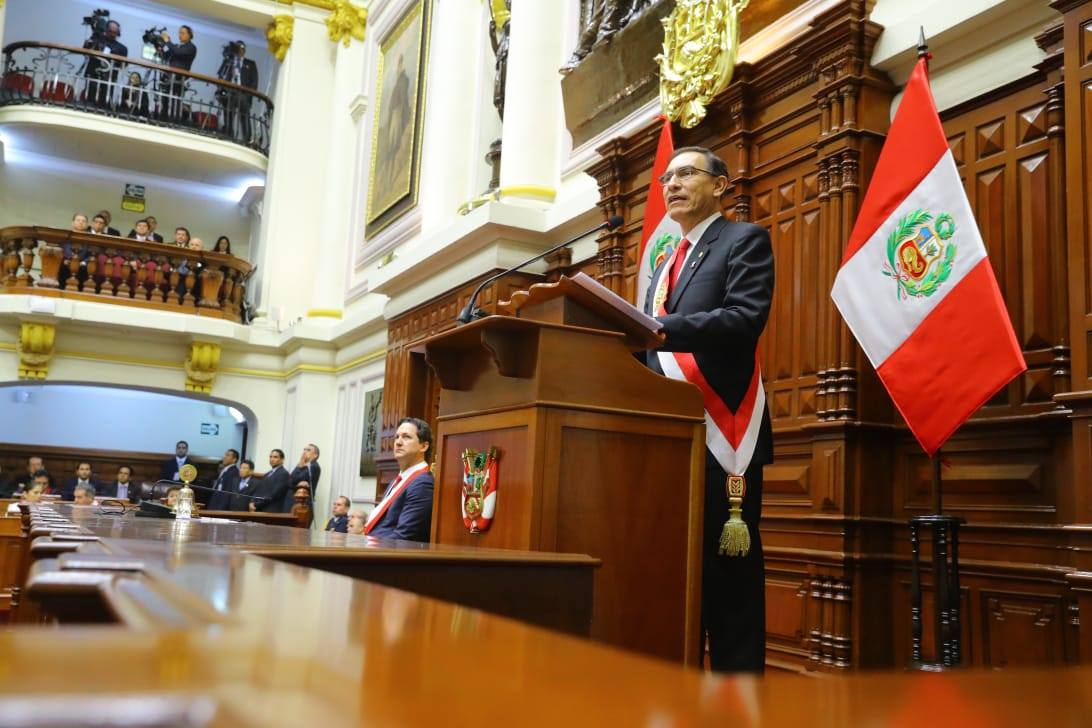 Peru leader seeks to rebuild trust in graft-hit political class