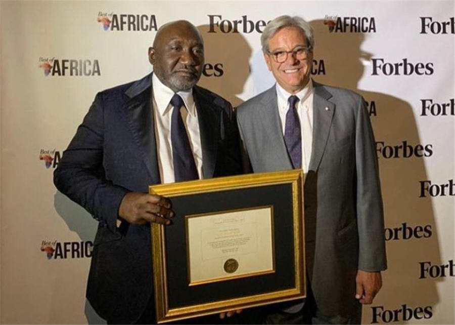 Zimbabwe awards platinum concession to firm linked to Nigerian billionaire