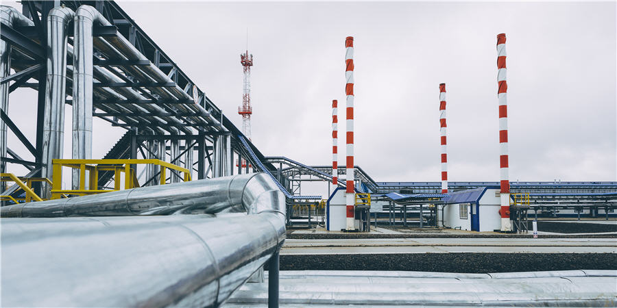 European gas gyrates as Russian cuts escalate energy crisis