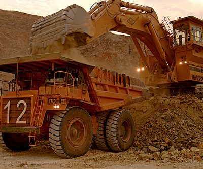 IAMGOLD sale of Mali mine delayed amid coup