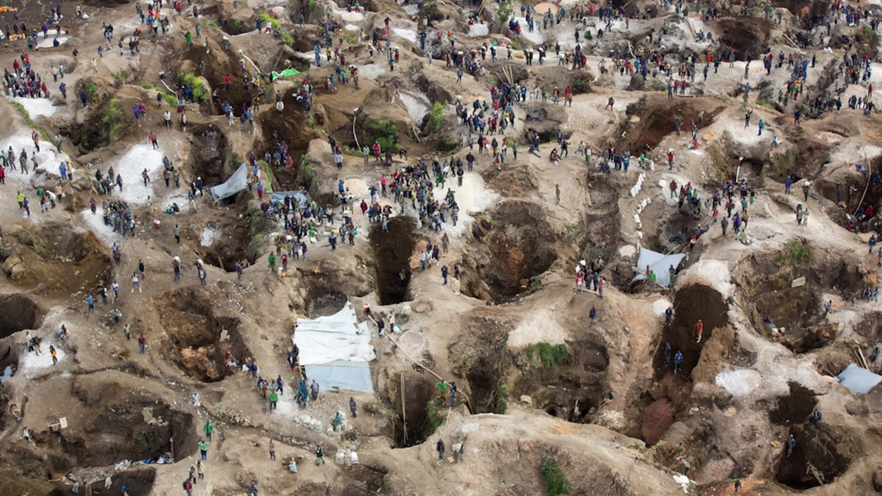 Congo mine deploys digital weapons in fight against conflict minerals