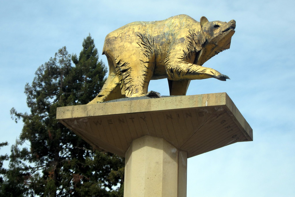 Gold volatility surges to most since 2008 on global market spasm