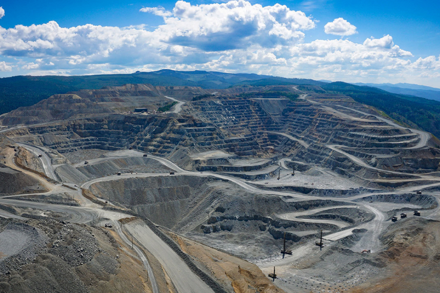 Copper Mountain cuts targets amid market rout, virus fears