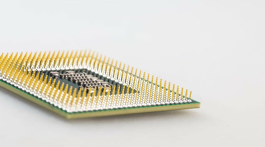 Tiny electronics can still rely on gold - scientists