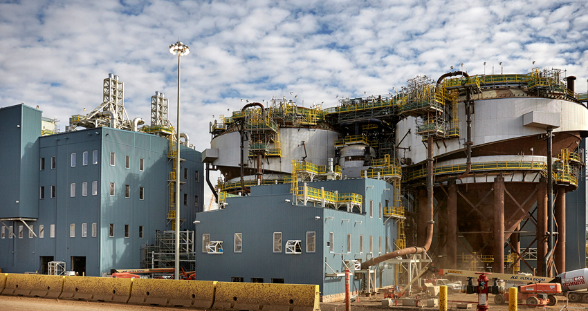 TotalEnergies buys extra Canada oil sands project stake, squeezing Suncor