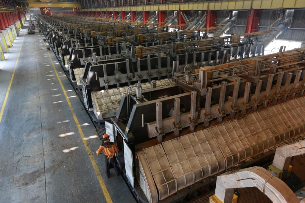 ERG cuts Kazakh bauxite production