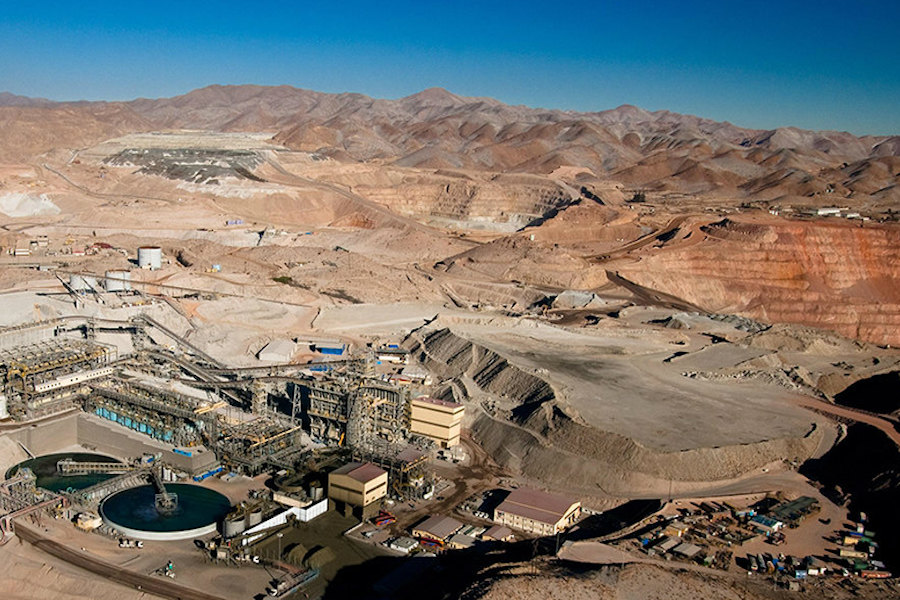 Freeport-McMoRan boosts dividend by 50%