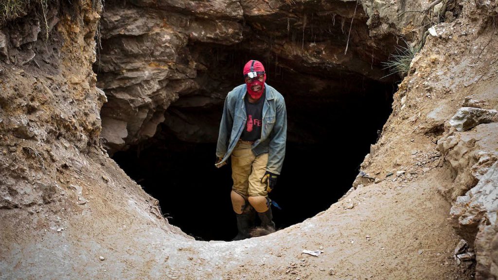 South African Mines Push Industry Deaths to 69 So Far This Year