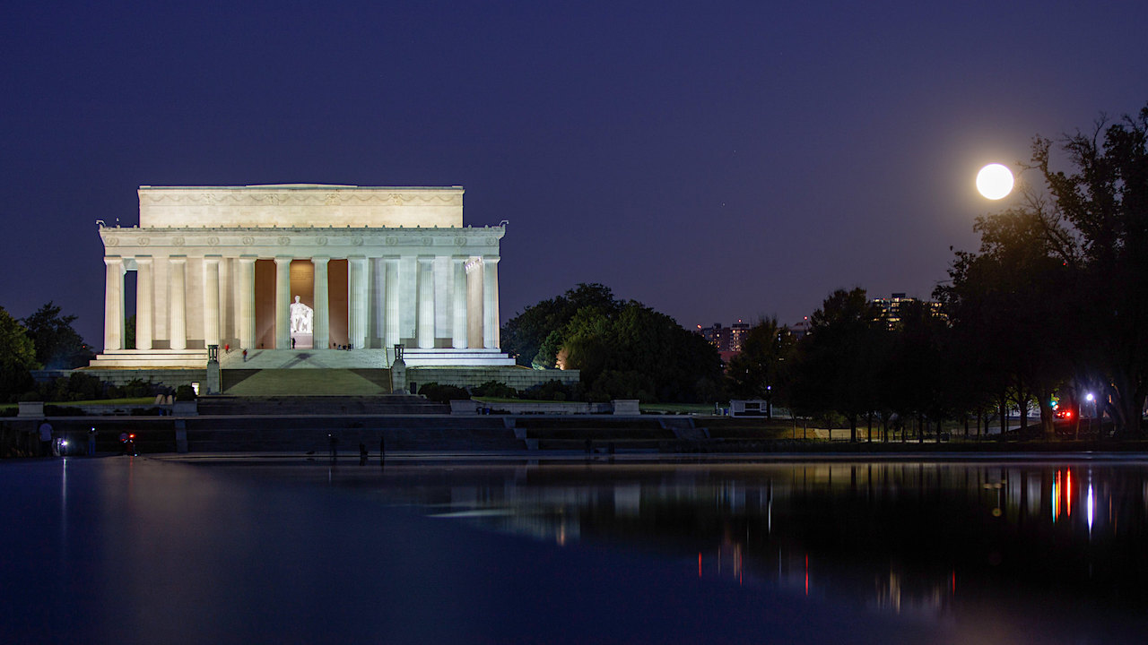 Russia slams Trump’s order to spur mining on the moon