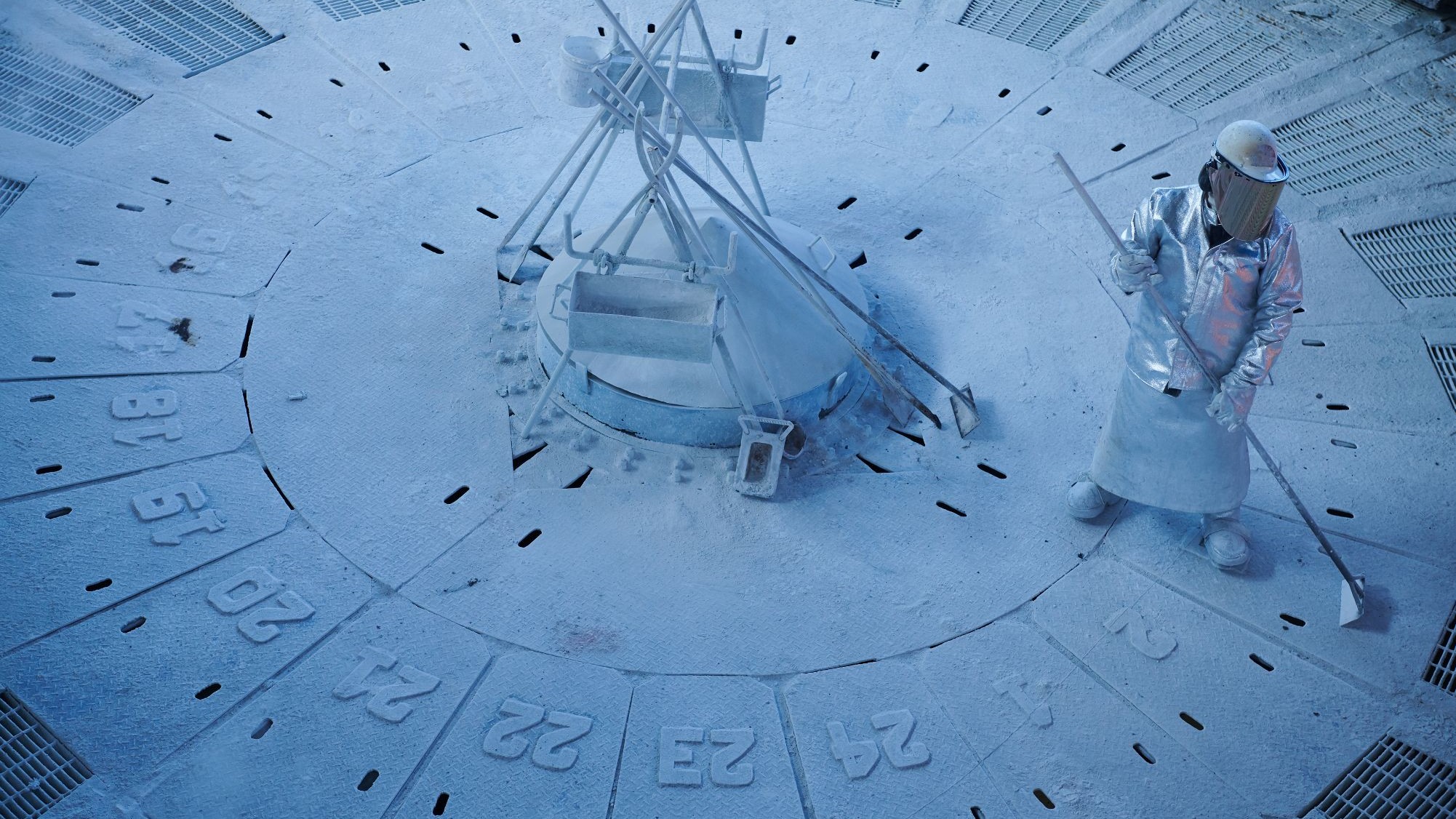 Glencore copper production drops 11%, cobalt by third