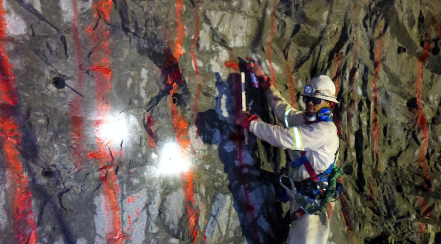 Ivanhoe expedites construction at Platreef mine