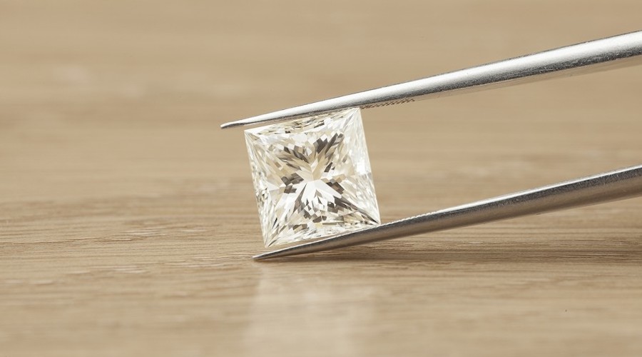 First defined diamond grading system ratified