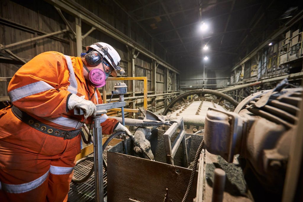 Hudbay halts 777 mine due to shaft damage