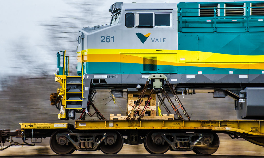 Vale's second quarter buoyed by iron ore prices, hit by provisions