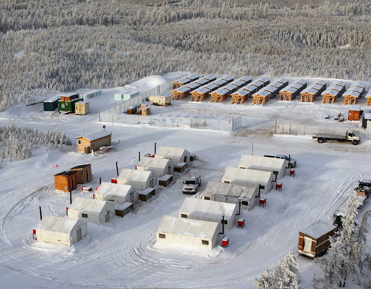 Fission Uranium stock up on public offering