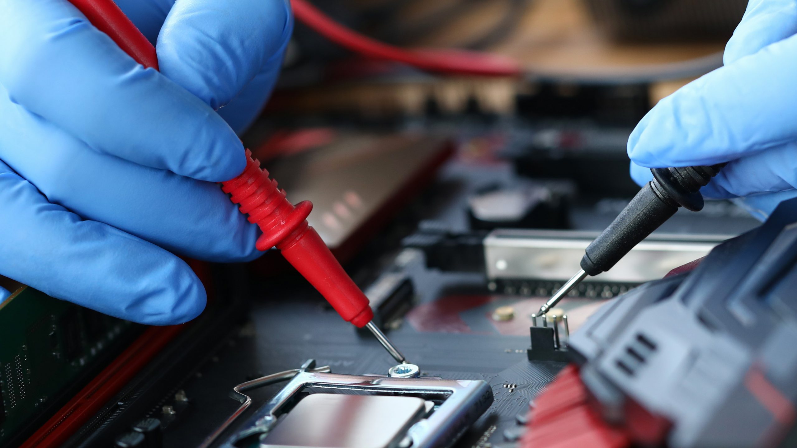 China power curbs whack refined tin consumption – association