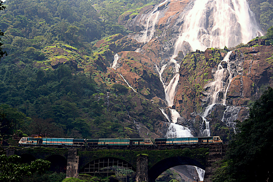 Tension in India over plan to turn Goa into coal hub