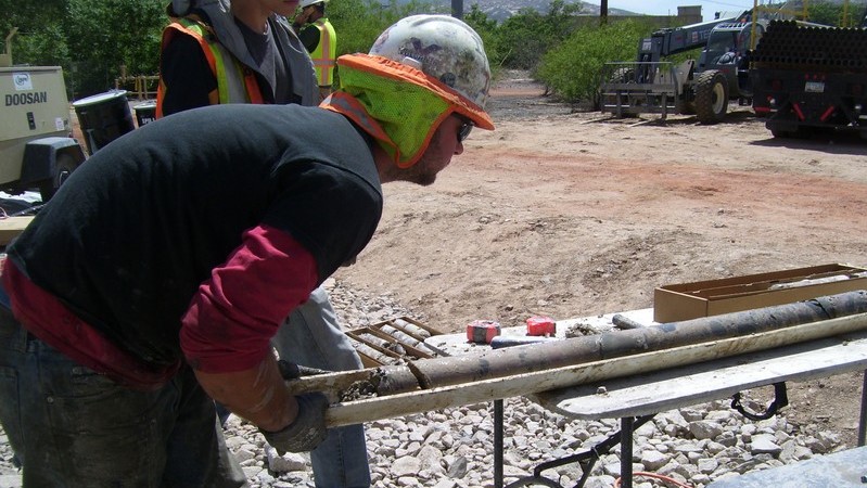 Copper Fox shares up on Van Dyke PEA