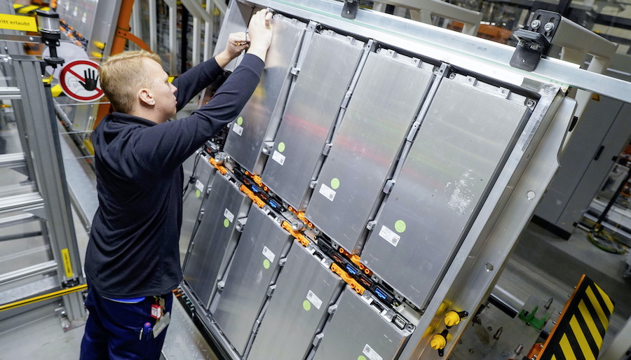 Volkswagen and Mercedes line up tariff-friendly battery supplies in deals with Canada