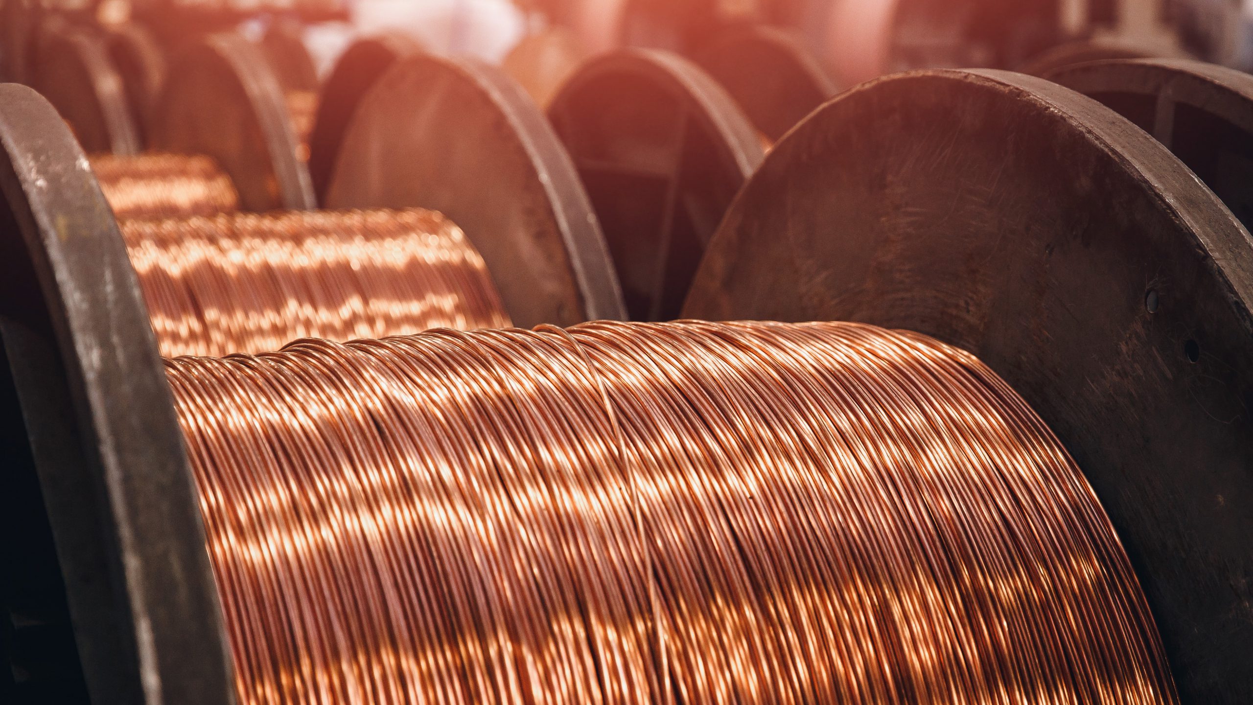 Copper prices at 7-week low on Chinese crackdown fears