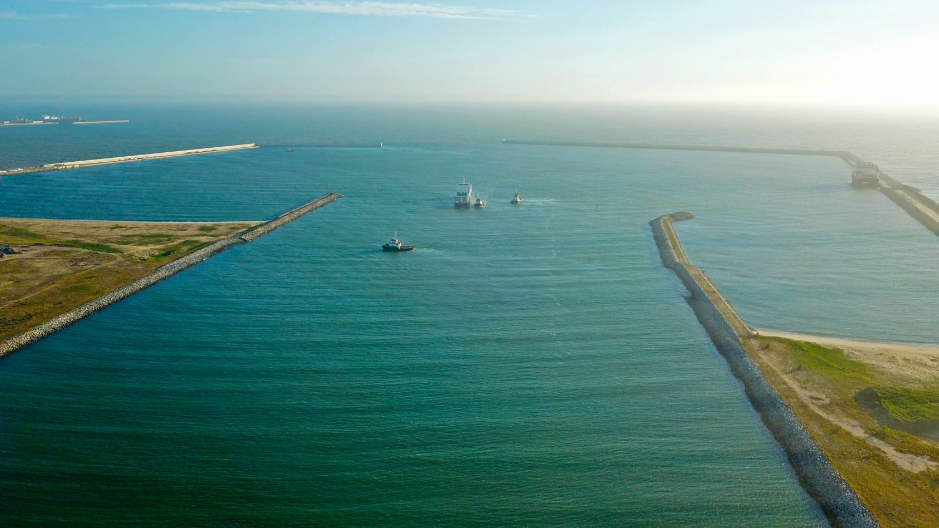 Vale and Port of Açu sign deal for potential low-carbon iron ore complex