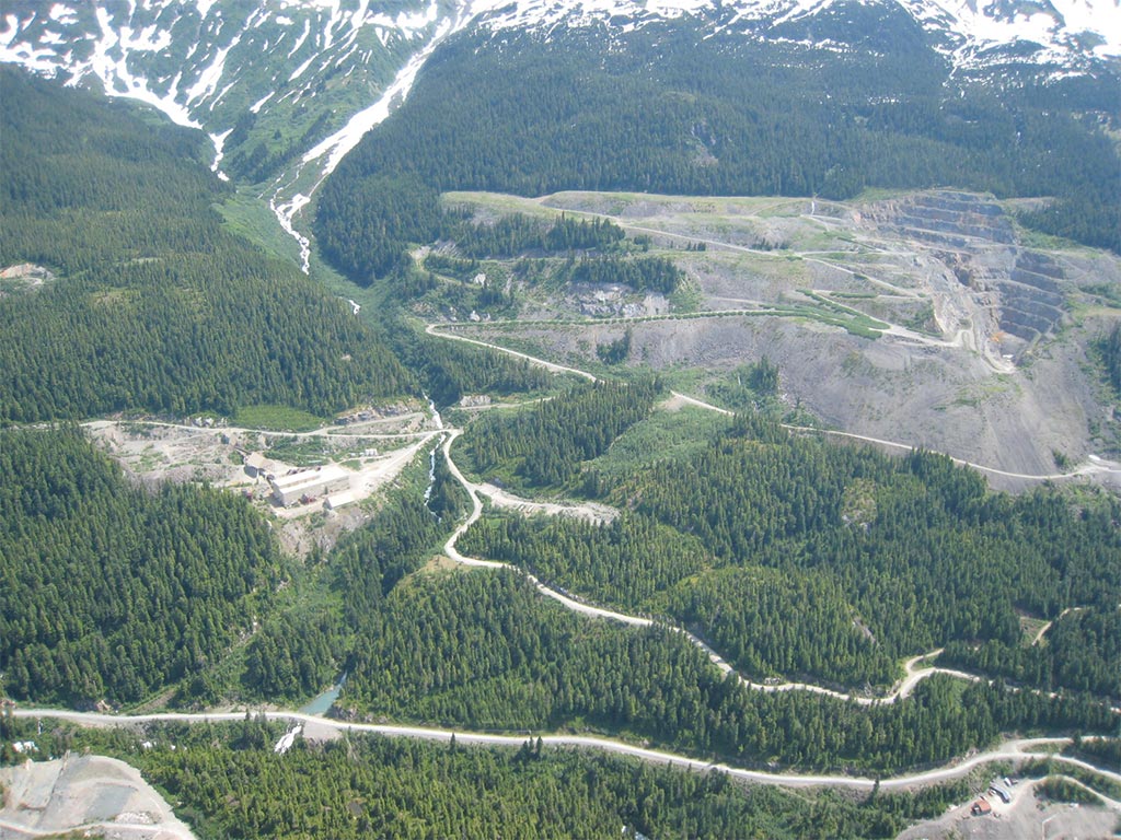 Ascot discovers high-grade base metals mineralization at Premier