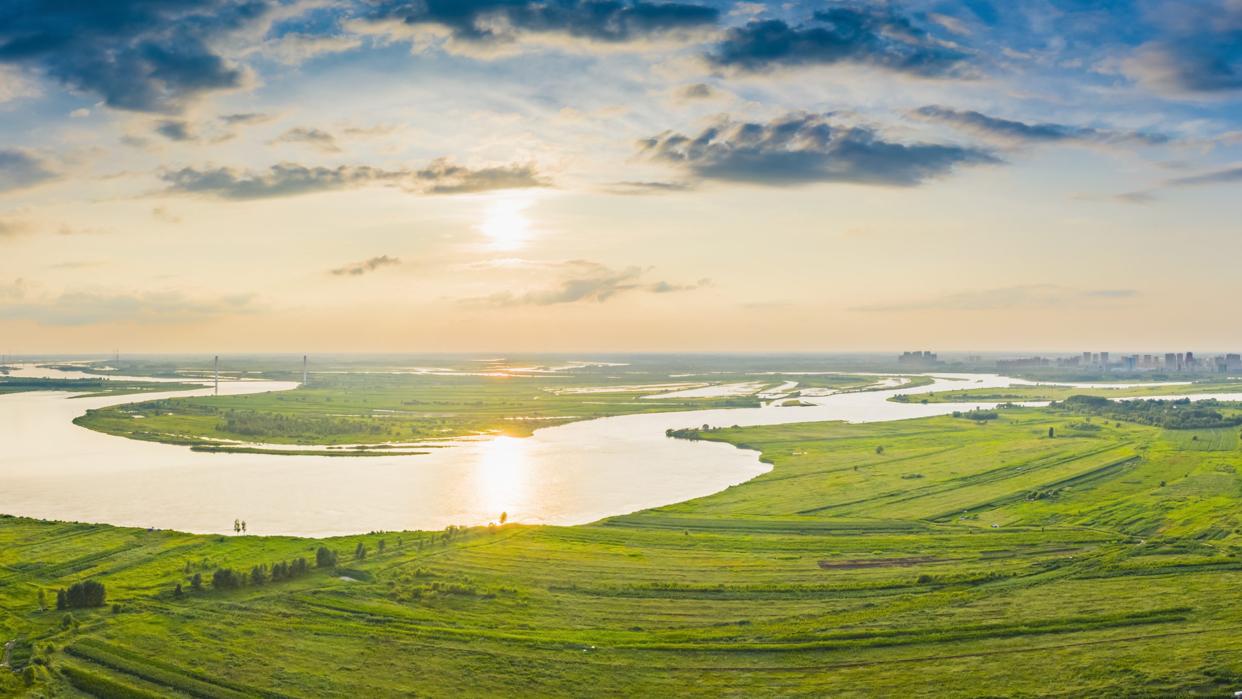 Chinese miner fined over molybdenum ore spill – media