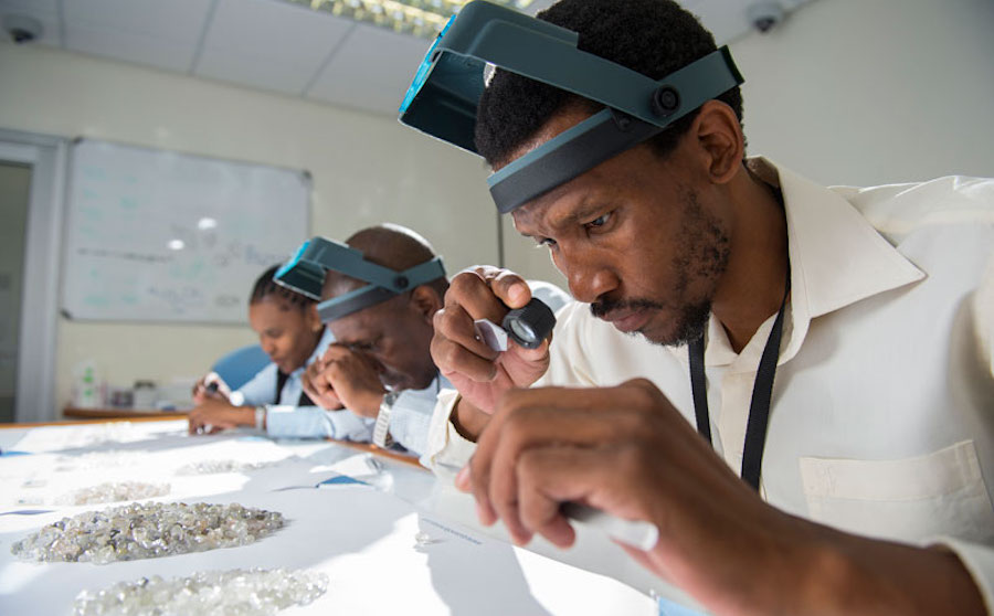 Expansion of Lucara Diamond’s Karowe mine to take longer and cost more