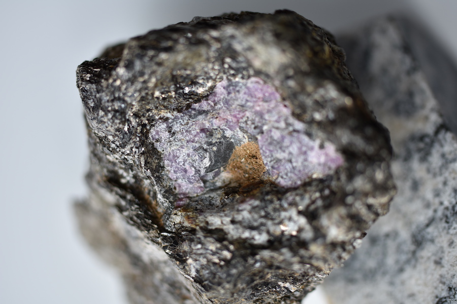 Greenland rubies linked to world’s early signs of life