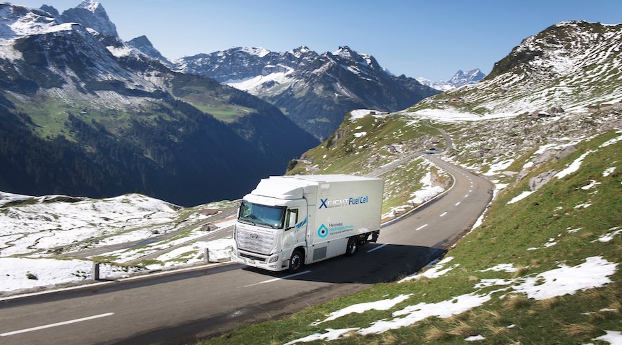 Opportunities, challenges of fuel cell EVs in heavy-duty applications – report