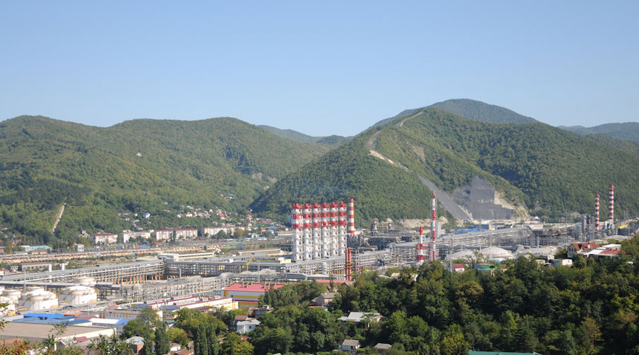 Rosneft picks Vitol, Trafigura, Glencore as buyers of naphtha, diesel in 2022