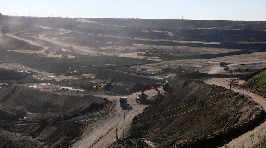 China to revise mine safety law after fatal accidents