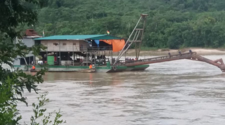 Bolivian senator, Indigenous representatives attacked by illegal miners