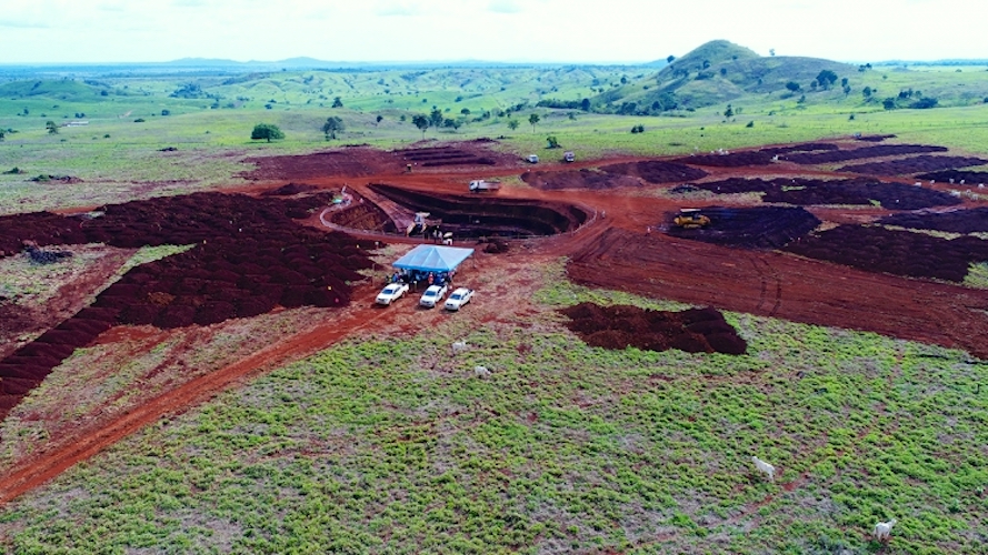 Horizonte Minerals stock plunges 60% on cost overruns and delays at Araguaia
