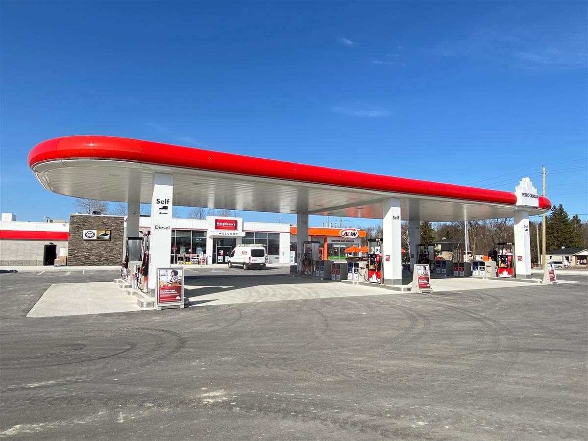 Suncor open to sale of gas stations after deal with activist investor