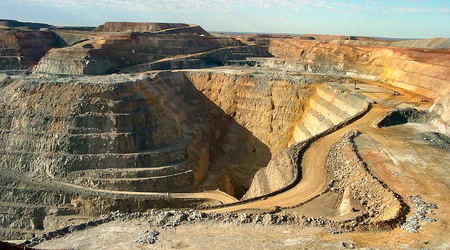 Research on earth’s ancient water cycle may shed new light on how largest gold deposits formed