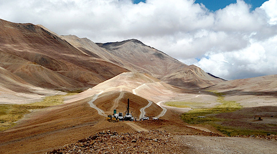 McEwen Mining shares jump despite Q3 loss