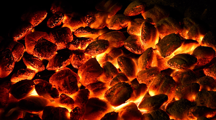 Phasing out fossil fuels hasn’t worked. Europe has a new idea for COP28