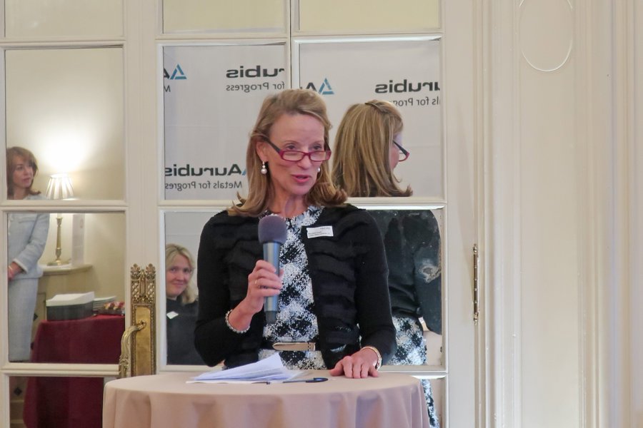 LME chair to step down, exchange declines comment on reason