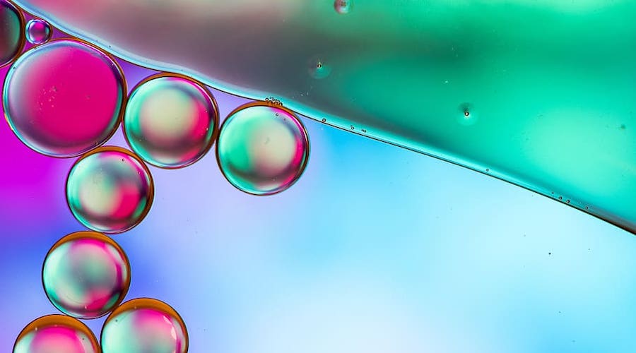 Filtering device that efficiently recovers lead may also be used for retrieving battery metals from water