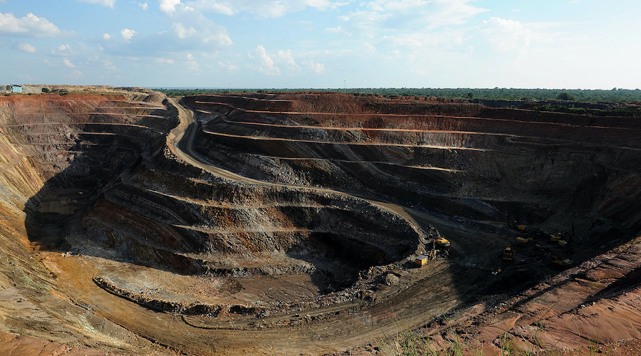 Zambia to pick investor in Mopani Copper Mines this month