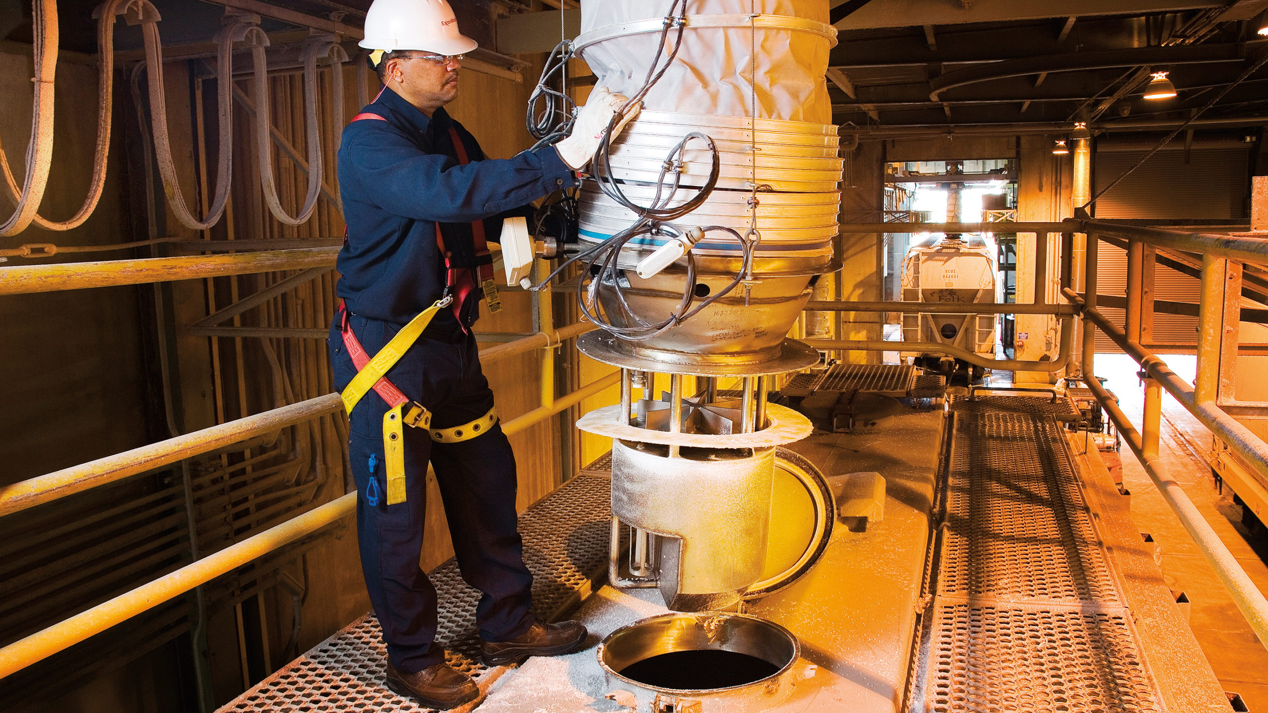 Exxon in talks with Tesla, Ford, Volkswagen on supplying lithium