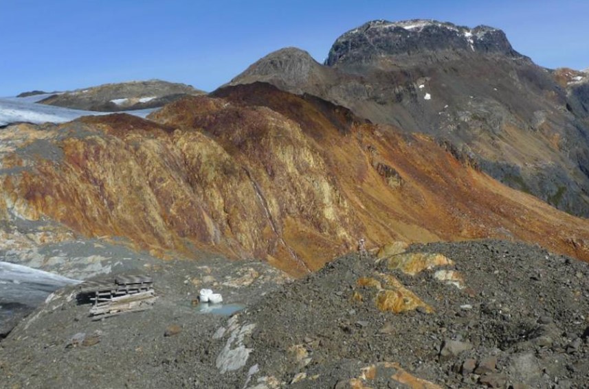 Seabridge seals $150 million note & NSR deal with Sprott