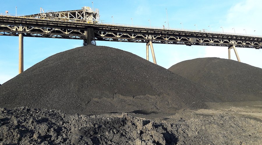 Indonesia lowers September coal benchmark prices