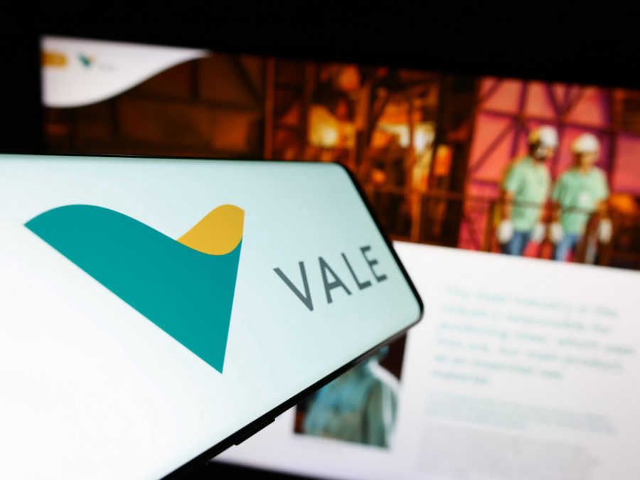 Vale to pay out $2 billion to shareholders, launch buyback program